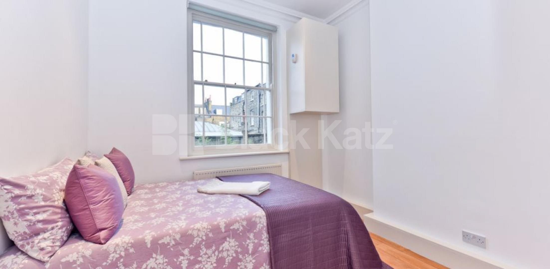 			STUNNING 1 BEDROOM PERIOD CONVERSION IN ISLINGTON, 1 Bedroom, 1 bath, 1 reception Flat			 Liverpool Road, ISLINGTON-BARNSBURY-HIGHBURY